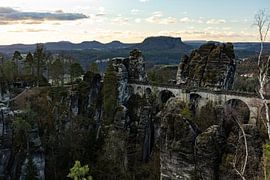 Vue sur le pont Bastei sur Alexander Ließ
