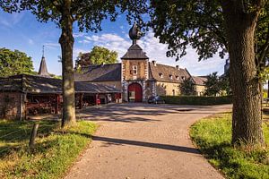 Eingang zum Schloss Cortenbach von Rob Boon