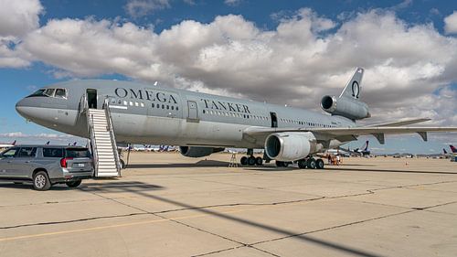 Omega-Tankflugzeug McDonnell Douglas KDC-10.