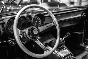 Alfa Romeo GT  oldtimer steering wheel by Mike Maes