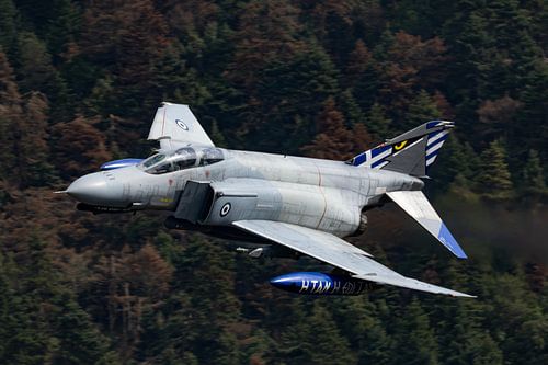 Laagvliegende Griekse F-4 Phantom