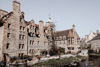 Dean Village im stimmungsvollen Edinburgh, Schottland