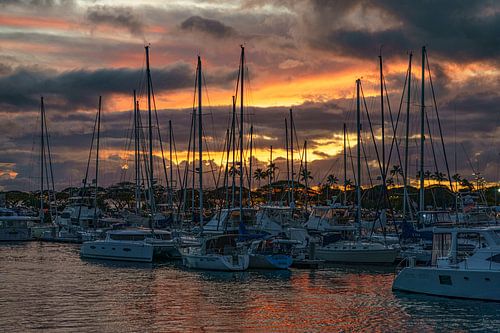 Jachthaven in Kahanamoku Lagoon bij Waikiki.