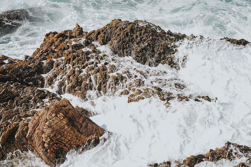 Raging sea by Romana Krijger
