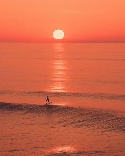 Gouden licht over de zee van fernlichtsicht