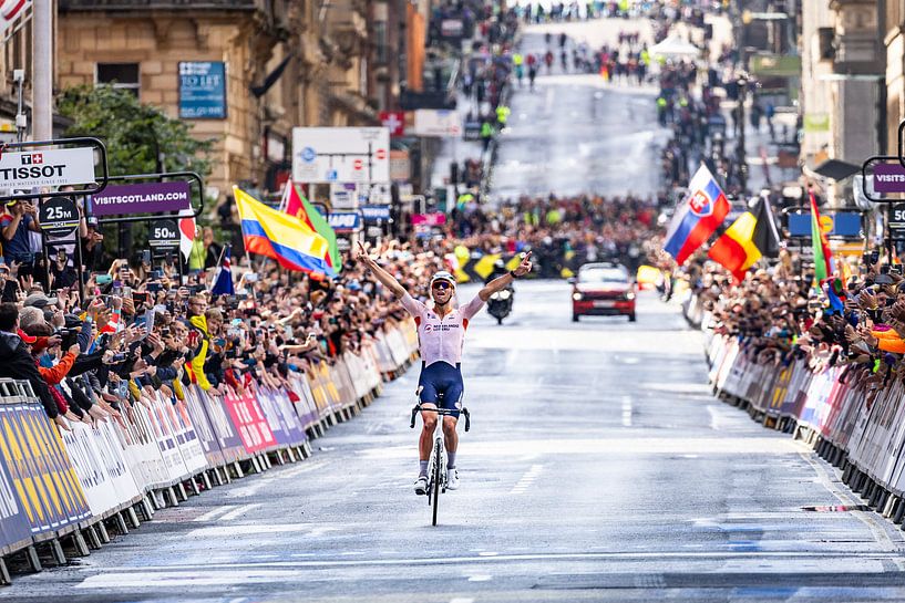 Mathieu van der Poel gewinnt Weltmeistertitel von Leon van Bon