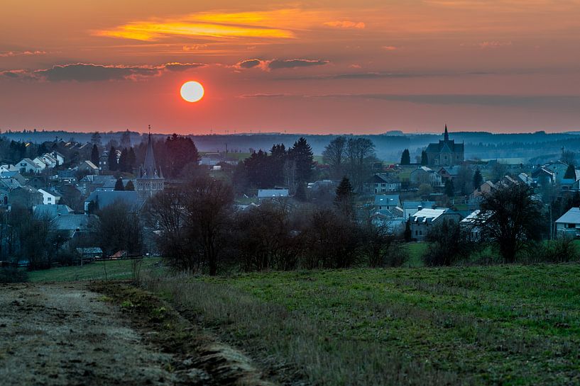 Zonsondergang Belgische Ardennen von Marco Schep