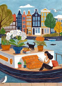 Femme sur un bateau à Amsterdam
