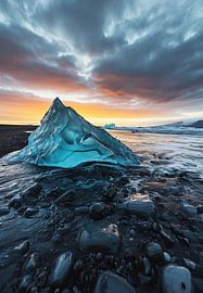 Goldenes Licht über den Wellen