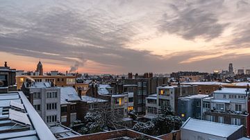 Schneereicher Sonnenaufgang von Werner Lerooy