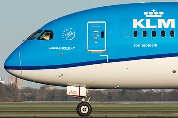 KLM Dreamliner Cockpit Close up by Whiskey Echo Bravo
