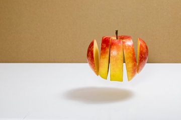 Schwebender Apfel von shoott photography