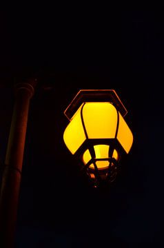 Donkere lantaarn van Andreas Muth-Hegener