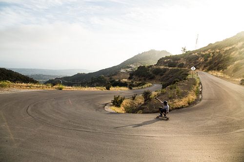 Golden Hour Skateboarding sur Rosanne Steeneken