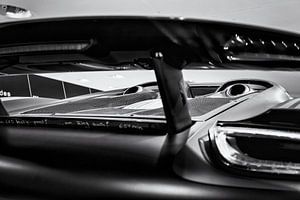 Spoiler und Auspuff vom Porsche 918 Spyder (Hybrid)