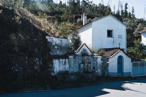 House with fountain Portugal