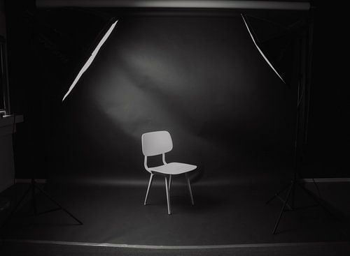 Studioaufnahme eines Stuhls