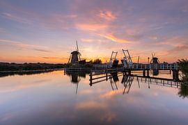 Zonsondergang op Kinderdijk van Davey Bogaard