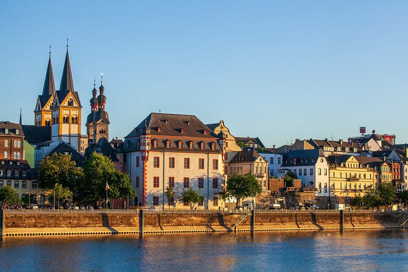 Peter-Altmeier-Bank at the Moselle with old town by Torsten Krüger