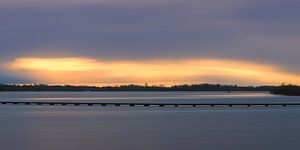 Panoramablick auf den Sonnenuntergang Roegwold, Groningen