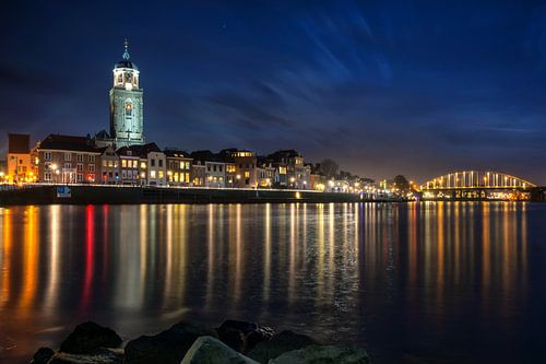 Deventer Skyline bei Nacht von Martin Podt