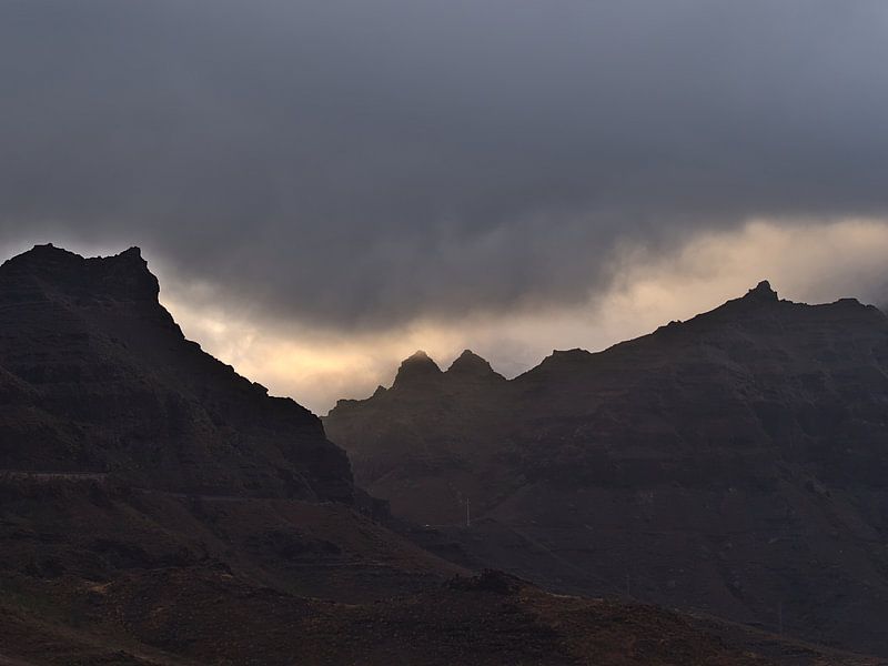 Berge und Wolken, Gran Canaria von Timon Schneider