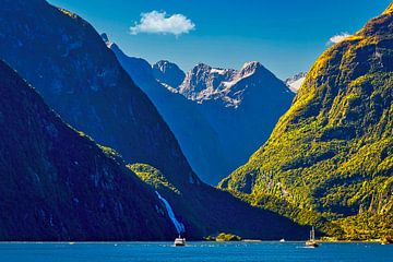 Boating at Milford Sound, New Zealand by Rietje Bulthuis