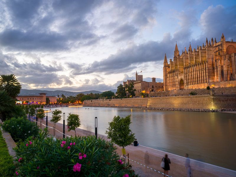 Palma de Mallorca - Parc de la Mar en kathedraal van t.ART