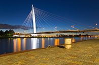 Photo de nuit du pont Prince Claus à Utrecht par Anton de Zeeuw Aperçu