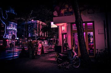 Rotterdam Neon Light by night van Maurice Verschuur