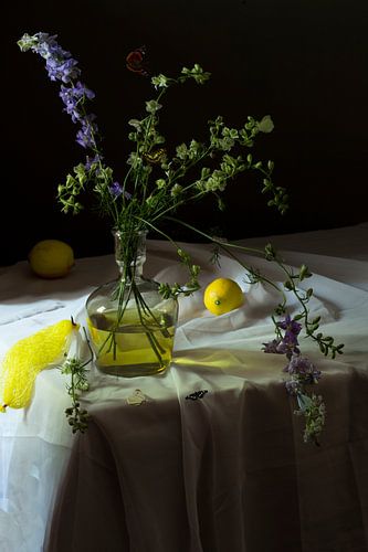 Stilleben 'Grüne Flasche