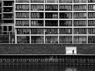 Zwart-wit straatfoto Nijmegen van Rutger van Loo