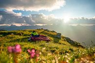 Romantische zonsopgang over de Allgäuer Alpen van Leo Schindzielorz thumbnail