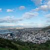 Uitzicht van Signal Hill over Kaapstad met de Tafelberg van Capture the Light