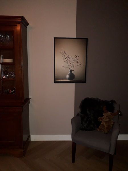 Klantfoto: Blauwe vaas met besjes (gezien bij vtwonen) van Karin Bazuin, op canvas