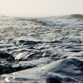 Wellen der Nordsee von Ron van der Meer