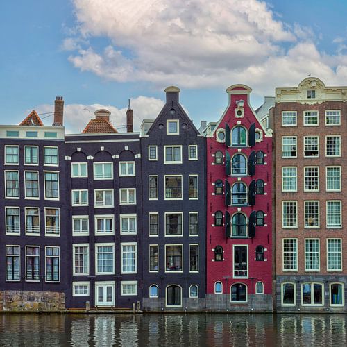 Maisons sur le canal à Amsterdam sur Carola Schellekens
