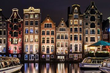 Mooi Amsterdam bij avond van Claudia Kool Kool