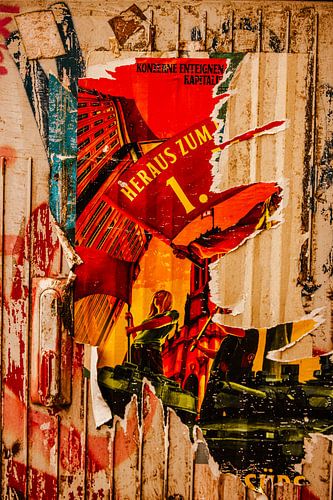 Zerrissene Plakat‑Collage – Urban Street Art