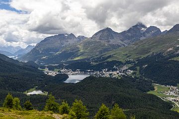 Blick auf St. Moritz von Joel Layaa-Laulhé
