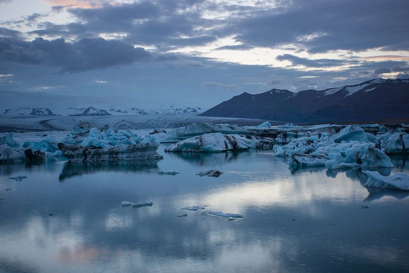 Iceland - Giant blue ice floes at joekulsarlon near vatnajoekull by adventure-photos