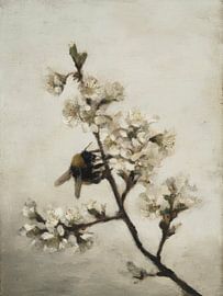 Bummel auf einer Blüte in sanftem Malstil