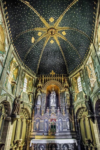 De kathedraal van Barfleur, Normandië, Frankrijk. von Harrie Muis