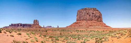 MONUMENT VALLEY Sentinel Mesa & West Mitten Butte & Merrick Butte von Melanie Viola