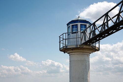 Concrete tower with bridge