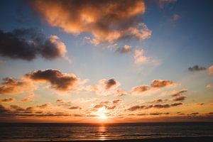 Zonsondergang Ameland van Nico van der Vorm