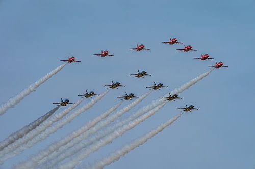 Red Arrows en Black Eagles tijdens RIAT  2022.