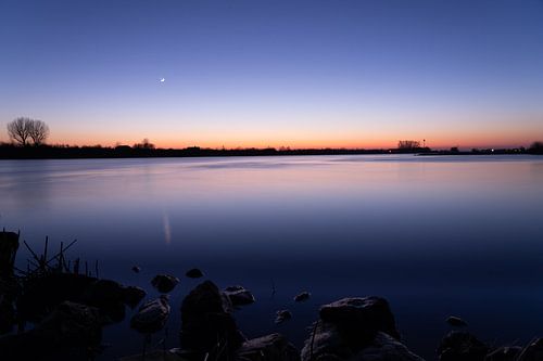 Zonsondergang aan de Rijn