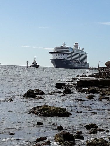 Cruiseship