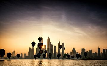 Ballons à air chaud au-dessus de Dubaï sur Martijn Kort
